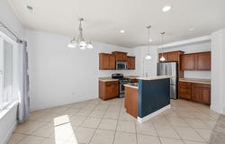 8947 S HEIGHTS Dr E, Sandy, UT 84094