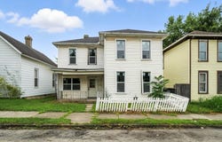 1782 Edwards Avenue, Springfield, OH 45503