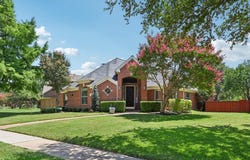 308 Cosbie Drive, Irving, TX 75063