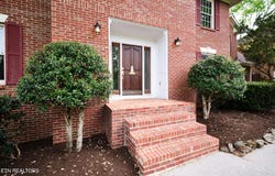 11908 Burnside Place, Knoxville, TN 37934