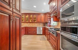 18750 Keswick Street, Reseda, CA 91335