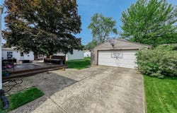 3184 8th Street, Cuyahoga Falls, OH 44221