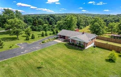 6442 State Road H, De Soto, MO 63020