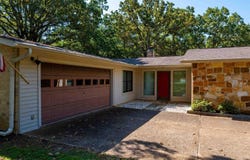3360 Timberland Drive, Batesville, AR 72501