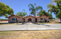 2540 E Childs Avenue, Merced, CA 95341