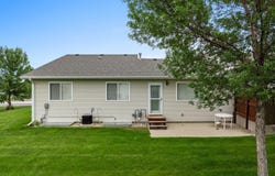 2019 13th St NW, Minot, ND 58703