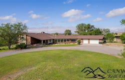 124 Highway 14A West, Byron, WY 82412