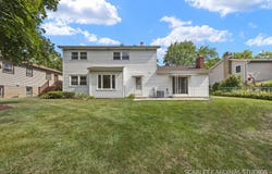 1109 71st Street, Darien, IL 60561