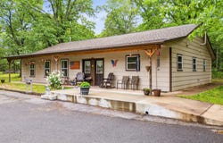 5969 E 620 Road, Locust Grove, OK 74352