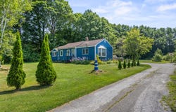 333 Old County Road, Rockland, ME 04841