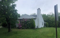 18 Garrison Drive, Tinton Falls, NJ 07753