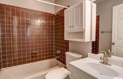 2628 S Forrest Green Drive, Decatur, IL 62521