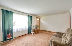 12222 Cenfield Street NE, Alliance, OH 44601