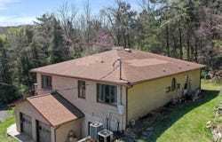 1639 SUGAR HILL ROAD, MAURERTOWN, VA 22644