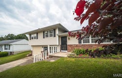 8 Peachtree Lane, Rolla, MO 65401