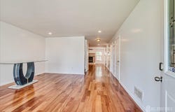 230 S 10th Avenue S, Highland Park, NJ 08904