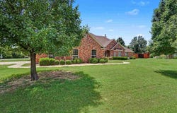 1 NW Shelter Lake Dr, Lawton, OK 73505