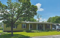 50 RANDALL DRIVE, MILROY, PA 17063