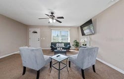227 Oak Lane Loop, Ocala, FL 34472
