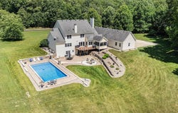 8196 E Walnut Ridge, New Carlisle, IN 46552
