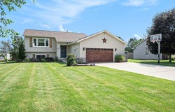 4104 Jeanola Street NW, Grand Rapids, MI 49544