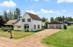 285 S Madison Street, Unity, WI 54488
