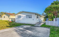 2409 Taft St, Hollywood, FL 33020