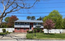 311 Plymouth Street, Dix Hills, NY 11746