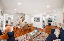 924 VILLAGE ROAD, FOLSOM, PA 19033