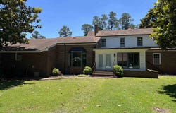 5619 Main St., Loris, SC 29569