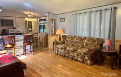 492 Chestnut Mountain Road, Spruce Pine, NC 28777