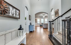 7302 Vicari Drive, Arlington, TX 76001