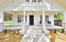 421 S Walnut St, Douglass, KS 67039