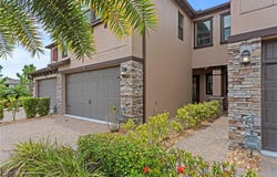 4887 ISOLA COURT, WESLEY CHAPEL, FL 33543