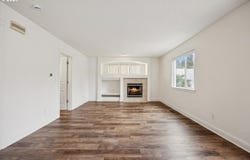 802 N 28TH AVE, Cornelius, OR 97113