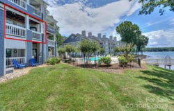 941 Southwest Drive, Davidson, NC 28036