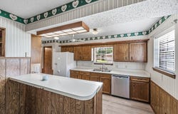 1070 North Franklin Street, La Grange, TX 78945