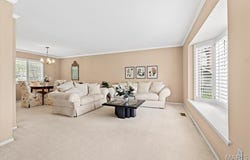 889 Almond Hill Court, Manchester, MO 63021