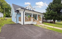 2504 Fort Henry Drive, Kingsport, TN 37664