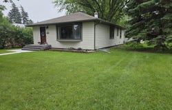 603 2nd St SW, De Smet, SD 57231