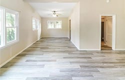 1112 ANDERSON Street, Warrensburg, MO 64093