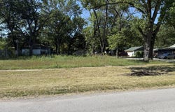 601 E 29th Avenue, Lake Station, IN 46405