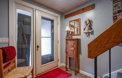 5 Tsienneto Rd, Derry, NH 03038