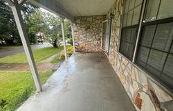 818 Heflin, Roanoke, AL 36274