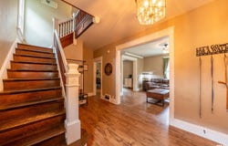 910 S 5TH Street, Pekin, IL 61554