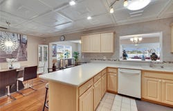 1518 NEW BEDFORD DRIVE, SUN CITY CENTER, FL 33573