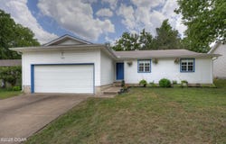 1306 Crow Street, Webb City, MO 64870