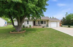 1800 W 3rd Ave, El Dorado, KS 67042-3319