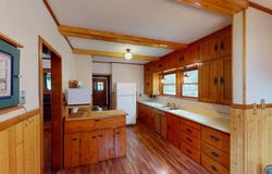 120 E 1st Street, Storm Lake, IA 50588