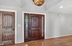 443 Conestoga Drive, Jacksonville, OR 97530